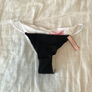 NWT Victoria Secret Bikini bottom